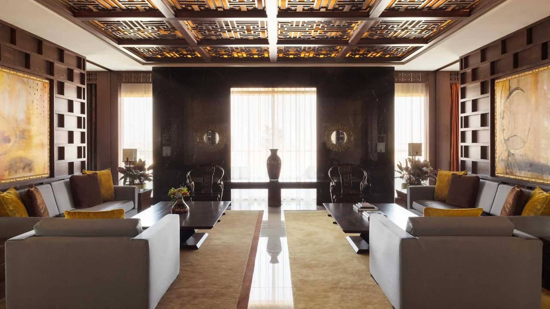 Raffles Dubai Hotel 5*,